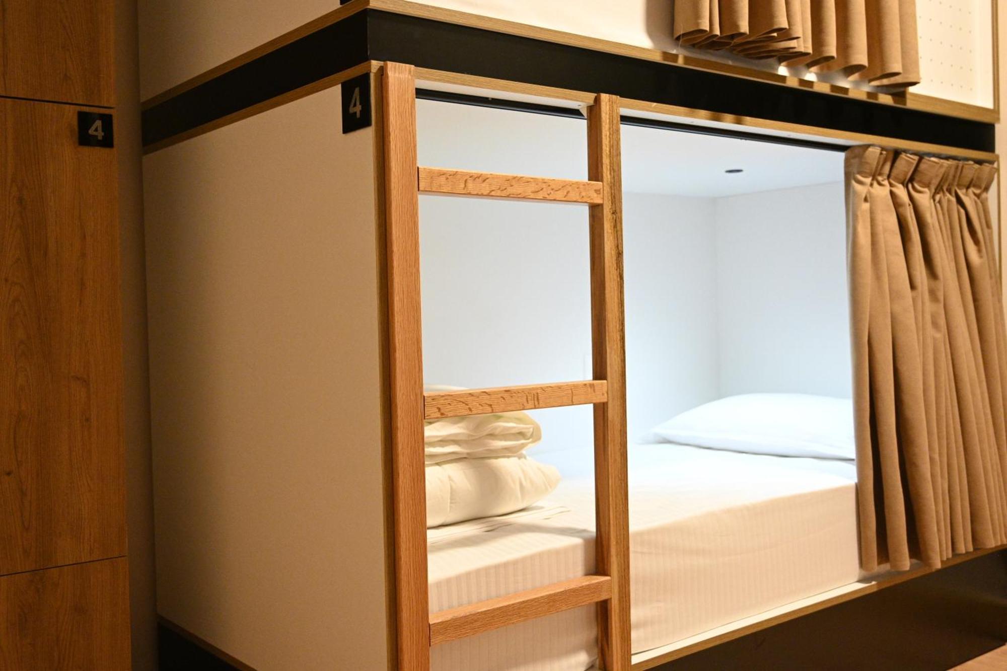 Top View Hostel Дуррес Экстерьер фото